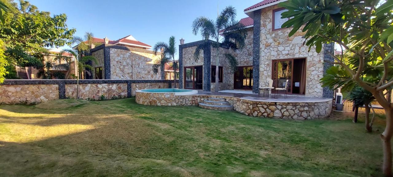 Vikrama Heritage Resort Pavagadh Halol Bagian luar foto