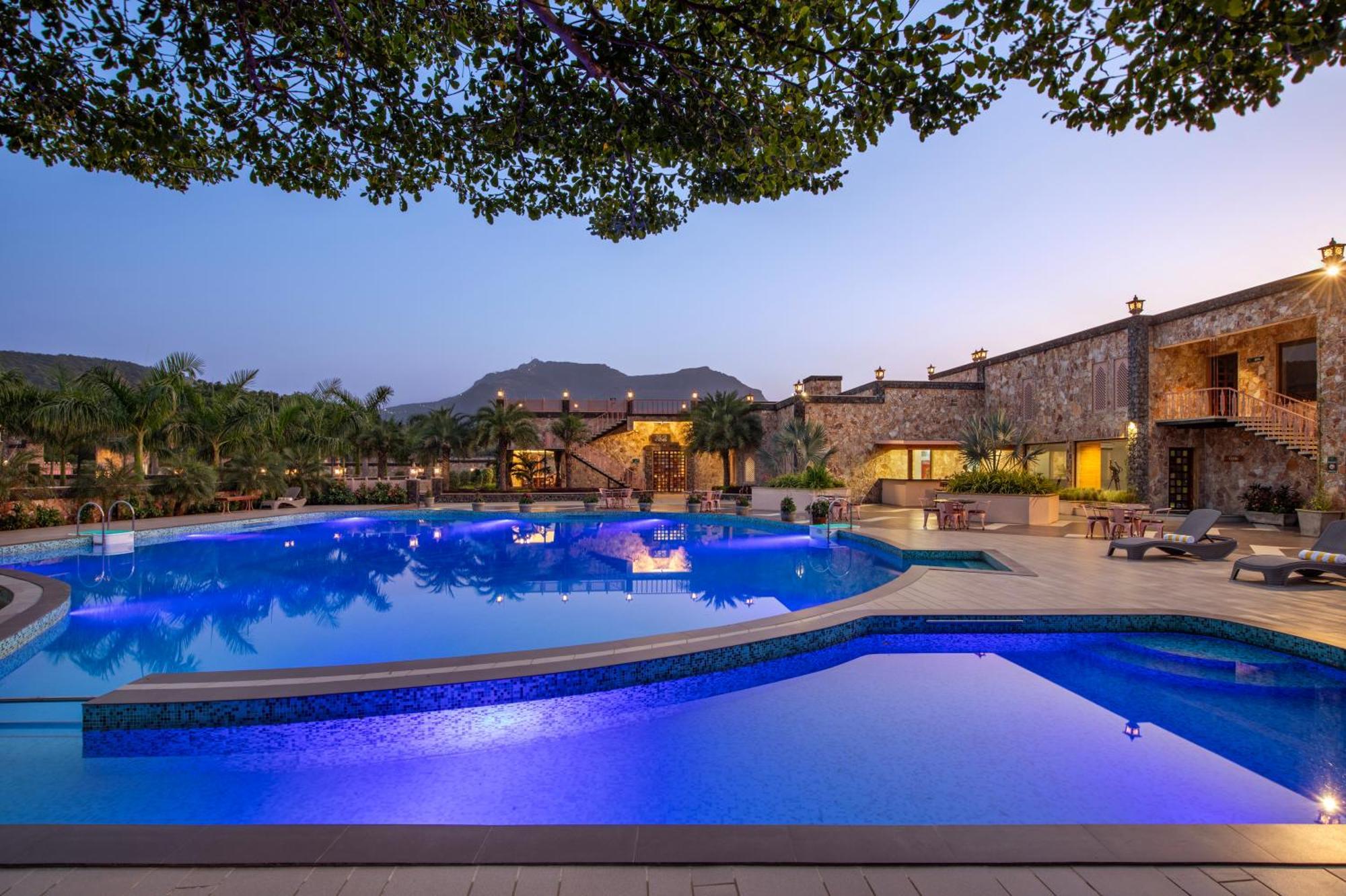 Vikrama Heritage Resort Pavagadh Halol Bagian luar foto