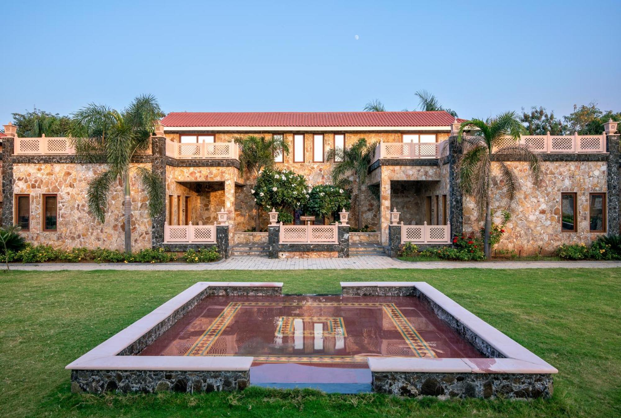 Vikrama Heritage Resort Pavagadh Halol Bagian luar foto