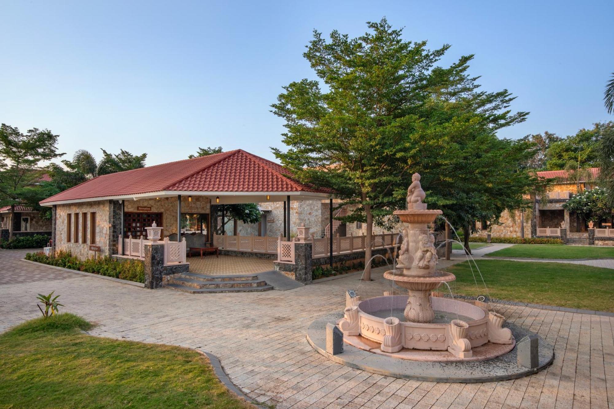 Vikrama Heritage Resort Pavagadh Halol Bagian luar foto